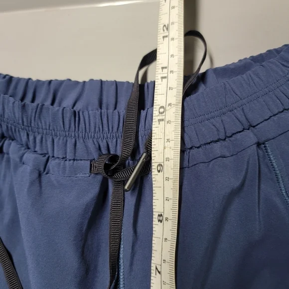 Lululemon Beyond The Studio Crop Pants Blue Size 4 - Picture 8 of 8